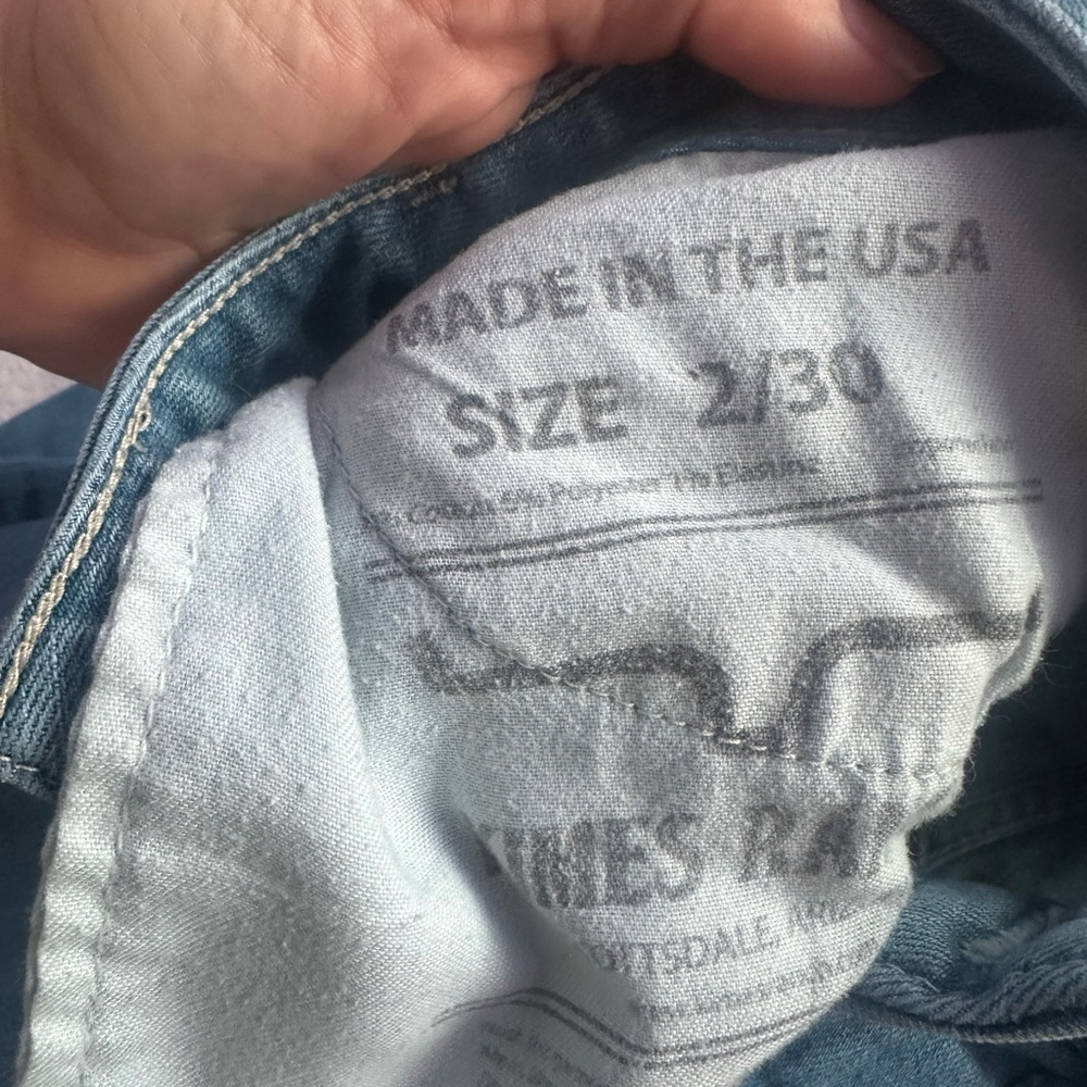High Rise Blue Jeans - Picture 3 of 3